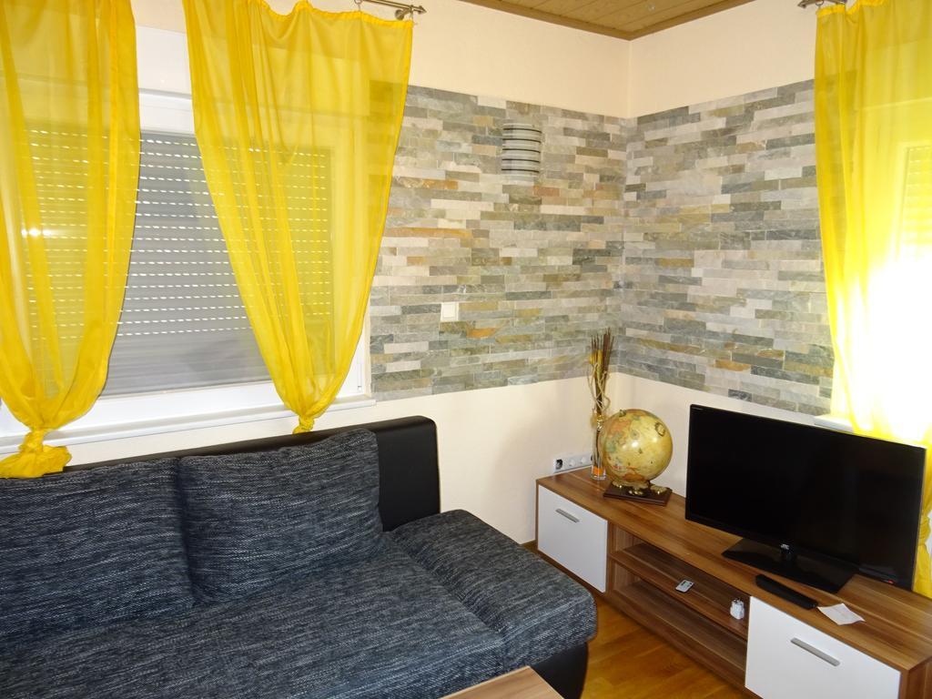 Apartment Euro As Kappel-Grafenhausen Zewnętrze zdjęcie