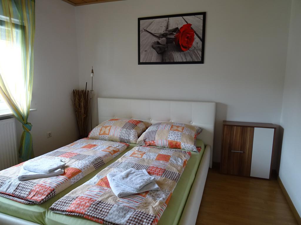 Apartment Euro As Kappel-Grafenhausen Zewnętrze zdjęcie