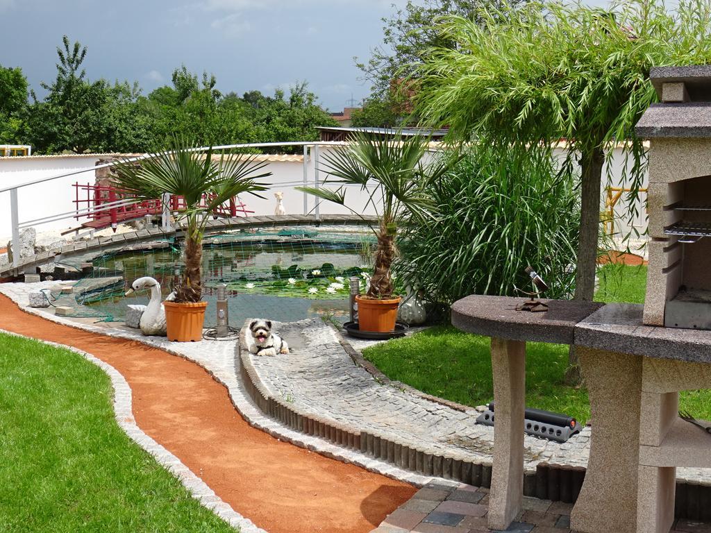 Apartment Euro As Kappel-Grafenhausen Zewnętrze zdjęcie